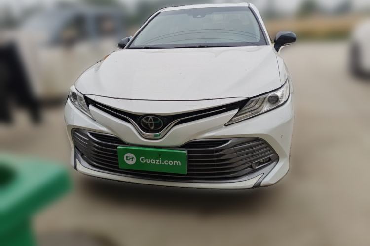 Used Toyota Camry 2019 Revised Version 2.0G Luxury Edition Front