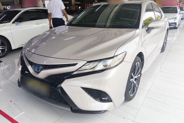 Used Toyota Camry 2019 Dual-Engine 2.5HS FENGSHANG Edition China VI Standard