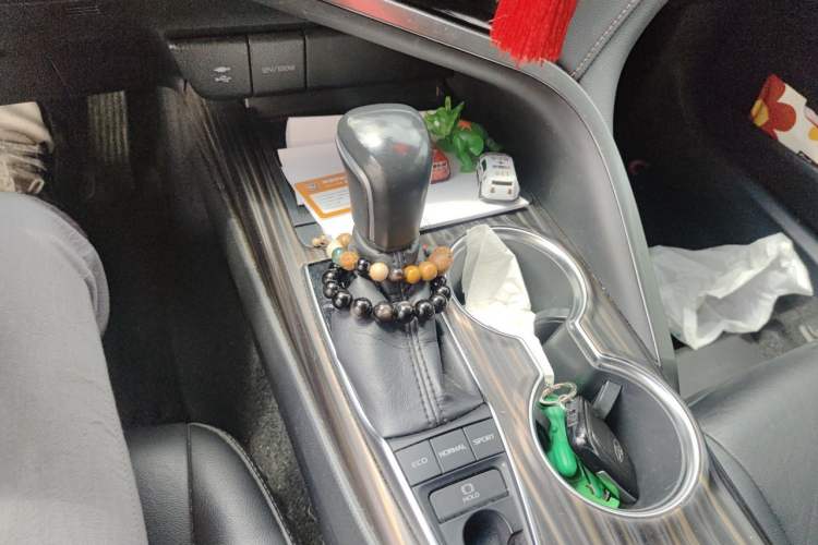 Used Toyota Camry 2019 2.5G Luxury Edition China V Standard Gear Lever
