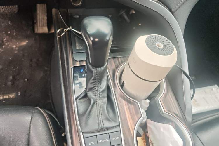 Used Toyota Camry 2019 2.5G Luxury Edition China V Standard Gear Lever