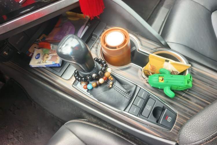 Used Toyota Camry 2019 2.5G Luxury Edition China V Standard Gear Lever