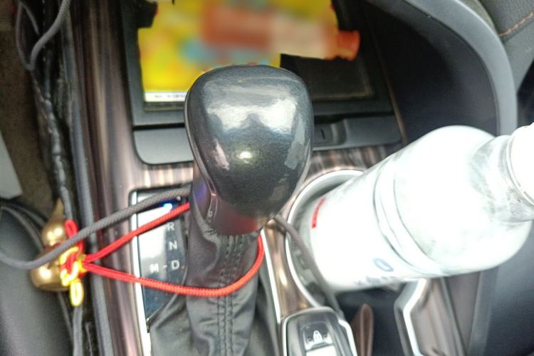 Used Toyota Camry 2019 2.0G Luxury Edition China VI Standard Gear Lever