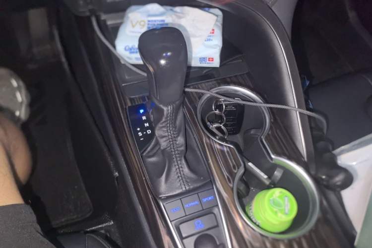 Used Toyota Camry 2019 Revised Version 2.5G Luxury Edition Gear Lever