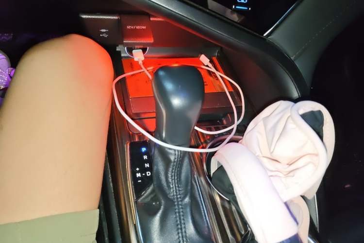 Used Toyota Camry 2019 2.0G Luxury Edition China V Standard Gear Lever