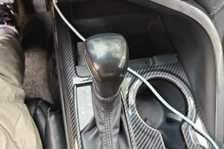 Used Toyota Camry 2019 2.0S FENGSHANG Version China V Standard Gear Lever