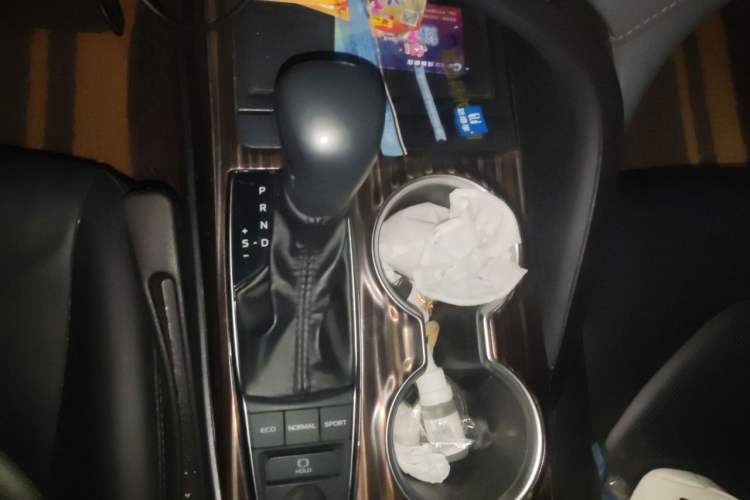 Used Toyota Camry 2019 Revised Version 2.5G Luxury Edition Gear Lever