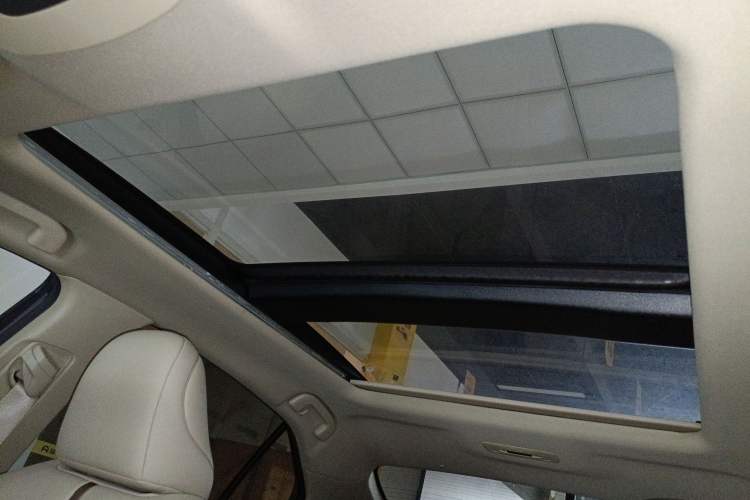 Used Toyota Camry 2019 Revised Version 2.5G Luxury Edition Headliner
