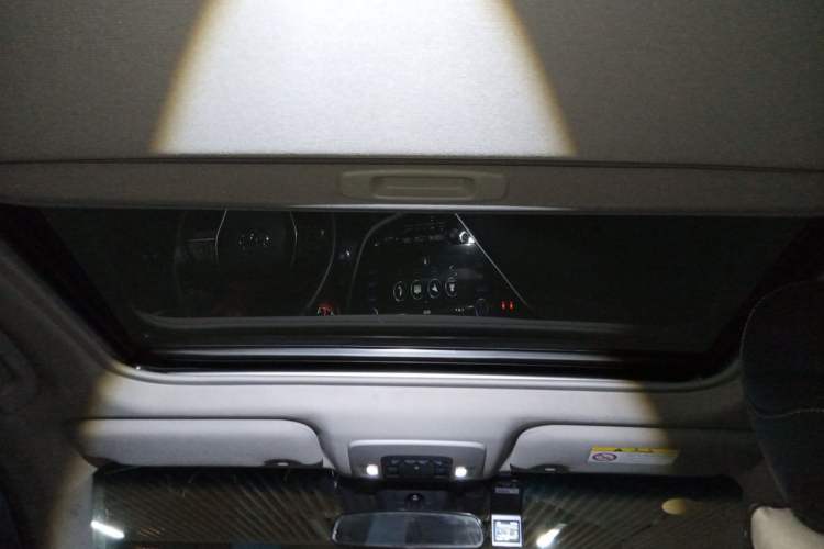 Used Toyota Camry 2019 Revised Version 2.5S Fēngshàng Edition Headliner
