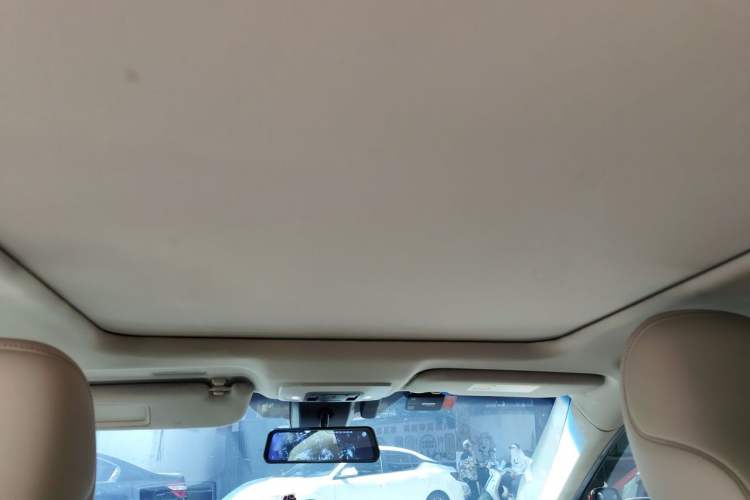 Used Toyota Camry 2019 2.5G Luxury Edition China VI Standard Headliner