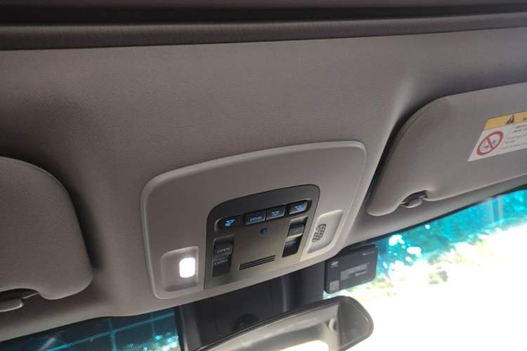 Used Toyota Camry 2019 Revised Version 2.5S Fēngshàng Edition Headliner