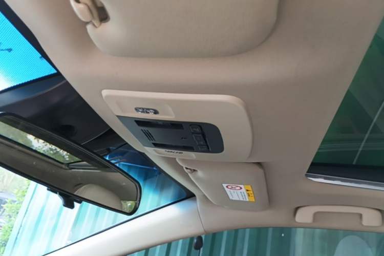 Used Toyota Camry 2019 2.5G Luxury Edition China VI Standard Headliner