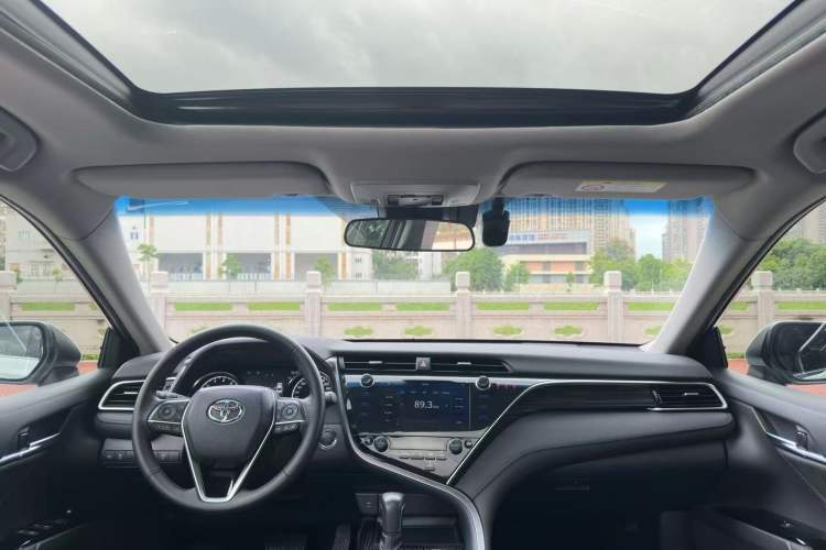 Used Toyota Camry 2019 2.5G Luxury Edition China VI Standard Headliner