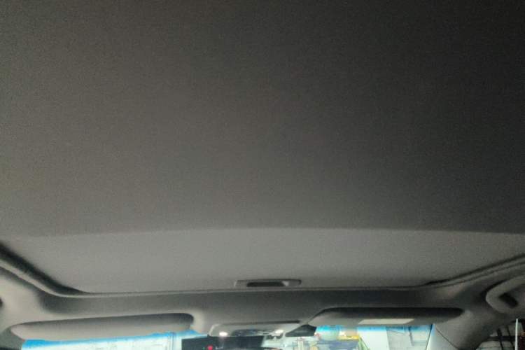 Used Toyota Camry 2019 2.5S FENGSHANG Version China VI Standard Headliner
