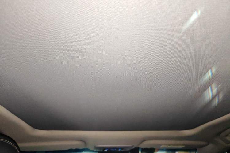 Used Toyota Camry 2019 Dual-Engine 2.5 HG Luxury Edition China VI Standard Headliner