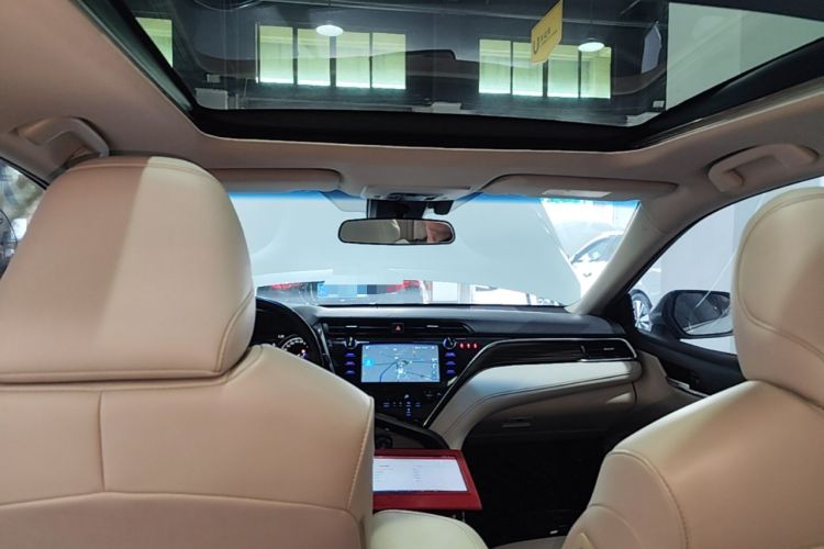 Used Toyota Camry 2019 2.5G Luxury Edition China VI Standard Headliner