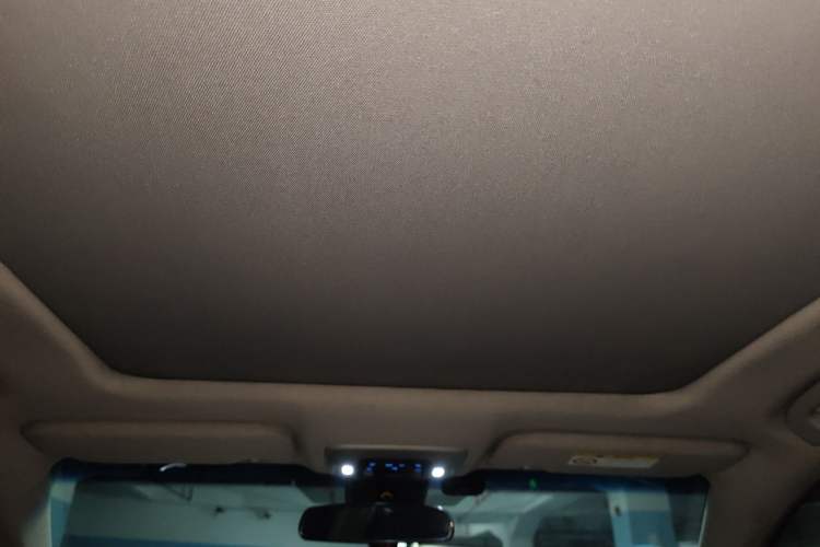 Used Toyota Camry 2019 2.5G Luxury Edition China VI Standard Headliner