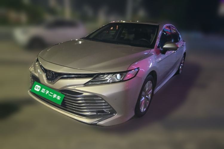 Ojetý Toyota Camry 2019 Revised Version 2.0G Luxury Edition Guazi used car, China used car export, Used car for sale, Used cars, Cheapest cars for sale