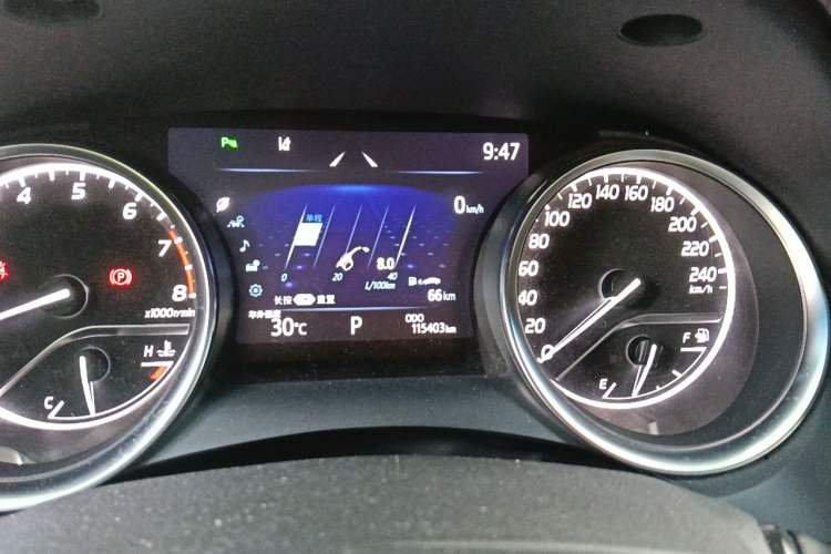 Used Toyota Camry 2019 2.0G Luxury Edition China VI Standard Instrument Cluster
