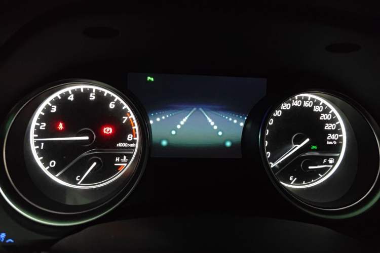 Used Toyota Camry 2019 2.0G Luxury Edition China V Standard Instrument Cluster