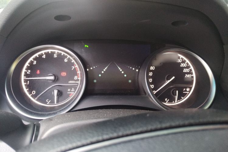Used Toyota Camry 2019 Revised Version 2.0G Luxury Edition Instrument Cluster