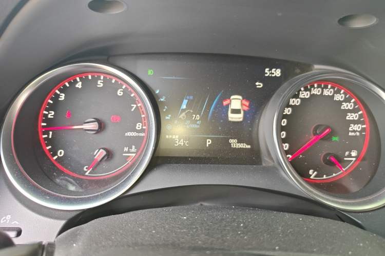 Used Toyota Camry 2019 Revised Version 2.0S Fēngshàng Edition Instrument Cluster