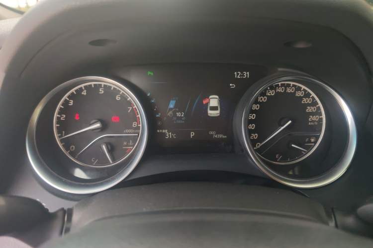 Used Toyota Camry 2019 2.0G Luxury Edition China V Standard Instrument Cluster