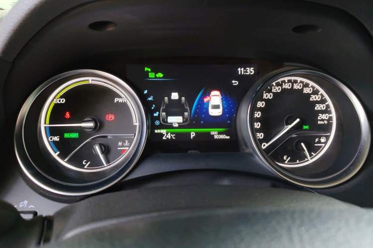 Used Toyota Camry 2019 Dual-Engine 2.5 HG Luxury Edition China V Standard Instrument Cluster