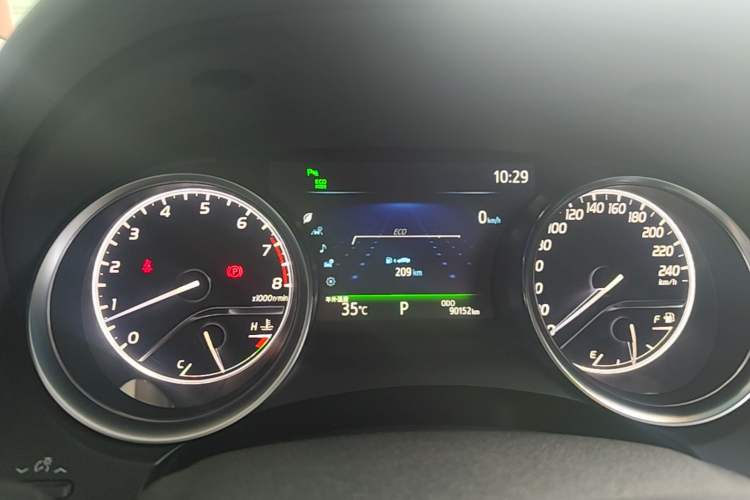 Used Toyota Camry 2019 2.5G Luxury Edition China VI Standard Instrument Cluster