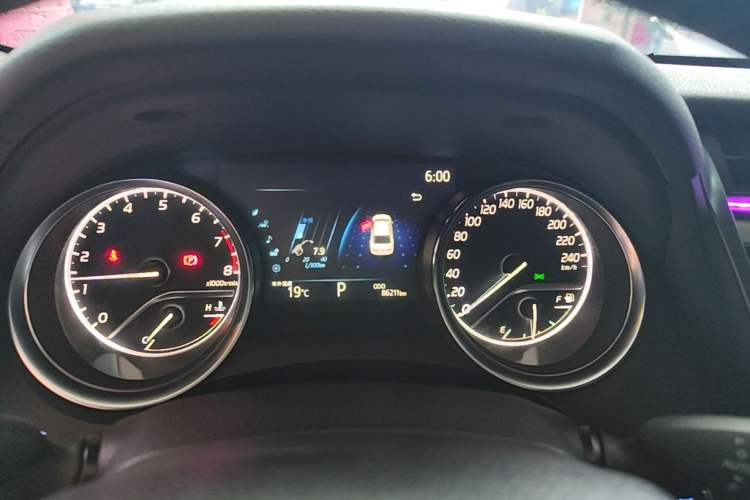 Used Toyota Camry 2019 2.0G Luxury Edition China VI Standard Instrument Cluster