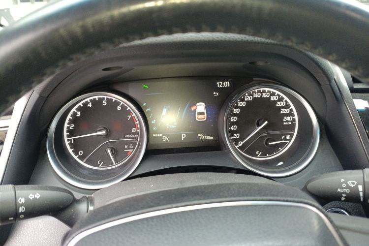 Used Toyota Camry 2019 2.0G Luxury Edition China VI Standard Instrument Cluster