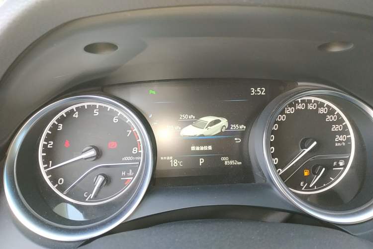 Used Toyota Camry 2019 2.5G Luxury Edition China VI Standard Instrument Cluster