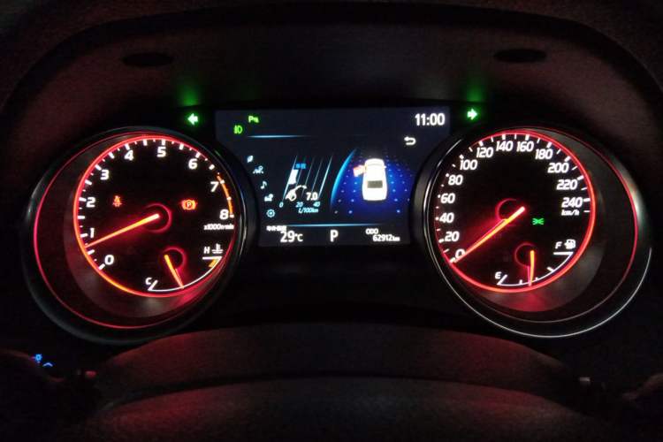 Used Toyota Camry 2019 Revised Version 2.5S Fēngshàng Edition Instrument Cluster