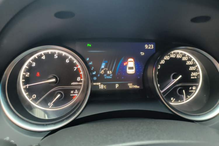Used Toyota Camry 2019 2.5G Luxury Edition China VI Standard Instrument Cluster