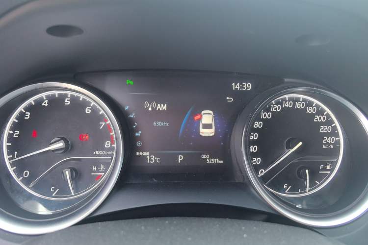 Used Toyota Camry 2019 2.0G Luxury Edition China VI Standard Instrument Cluster