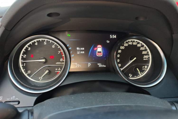 Used Toyota Camry 2019 2.0G Luxury Edition China VI Standard Instrument Cluster