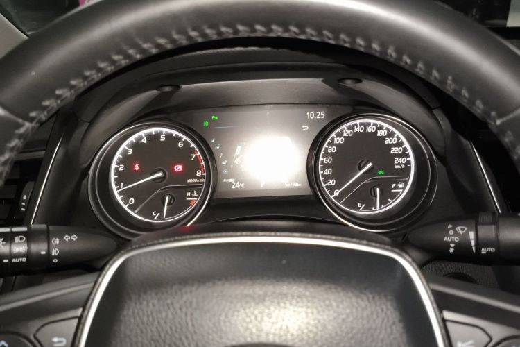 Used Toyota Camry 2019 Revised Version 2.0G Luxury Edition Instrument Cluster