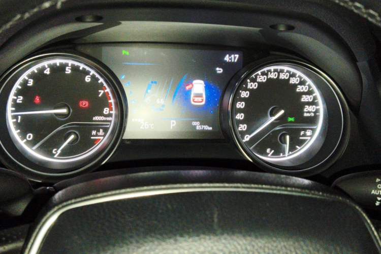Used Toyota Camry 2019 2.0G Luxury Edition China VI Standard Instrument Cluster