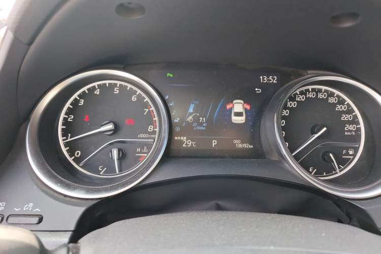 Used Toyota Camry 2019 Revised Version 2.0G Luxury Edition Instrument Cluster