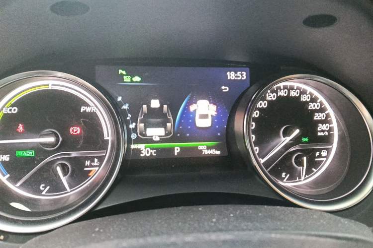 Used Toyota Camry 2019 Revised Version Dual-Engine 2.5 HS Fēngshàng Edition Instrument Cluster