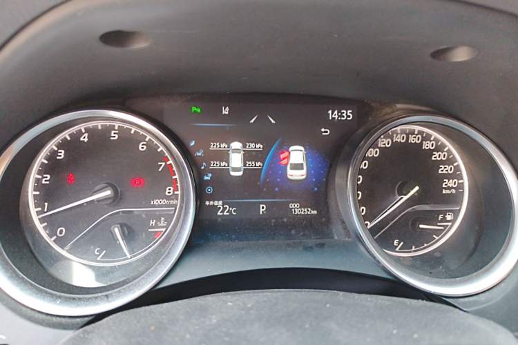 Used Toyota Camry 2019 2.0G Luxury Edition China VI Standard Instrument Cluster