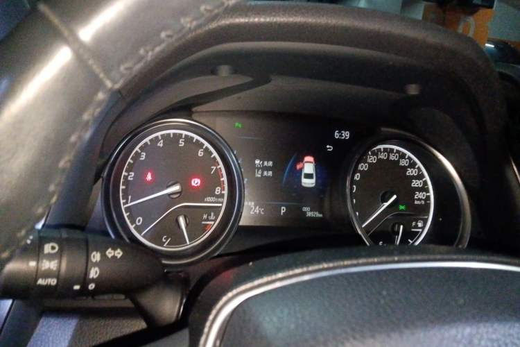 Used Toyota Camry 2019 Revised Version 2.0G Luxury Edition Instrument Cluster
