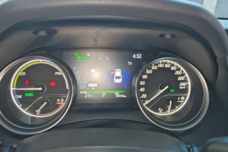 Used Toyota Camry 2019 Dual-Engine 2.5 HG Luxury Edition China VI Standard Instrument Cluster
