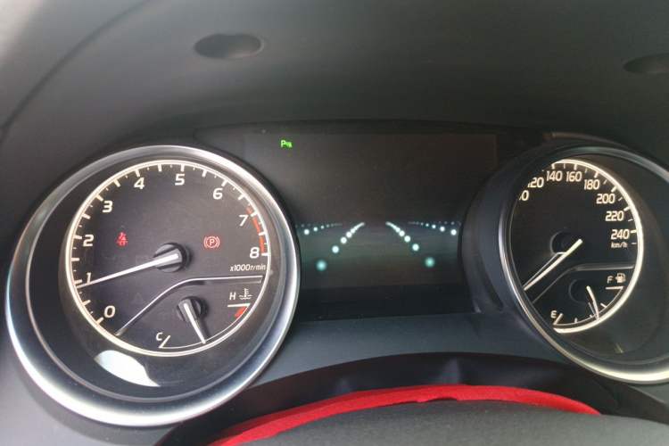 Used Toyota Camry 2019 2.0G Luxury Edition China VI Standard Instrument Cluster