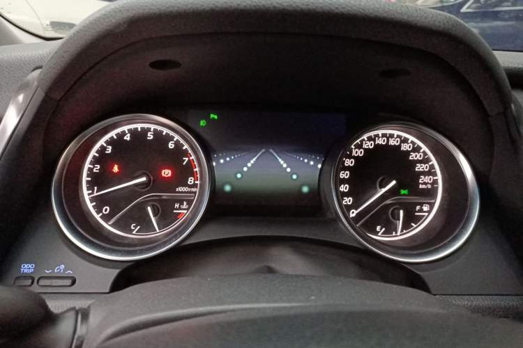 Used Toyota Camry 2019 Revised Version 2.0G Luxury Edition Instrument Cluster