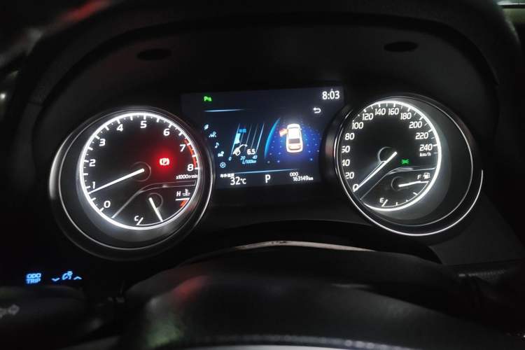 Used Toyota Camry 2019 2.0G Luxury Edition China VI Standard Instrument Cluster