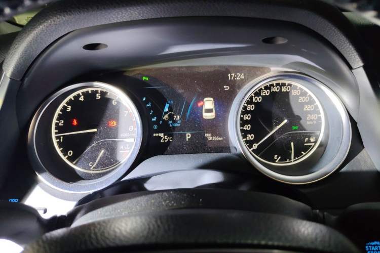 Used Toyota Camry 2019 2.0G Luxury Edition China VI Standard Instrument Cluster