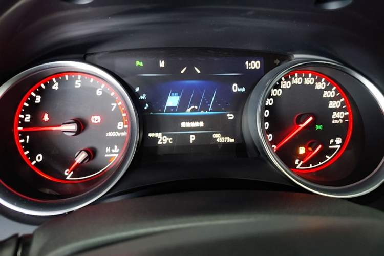 Used Toyota Camry 2019 Revised Version 2.0S Fēngshàng Edition Instrument Cluster