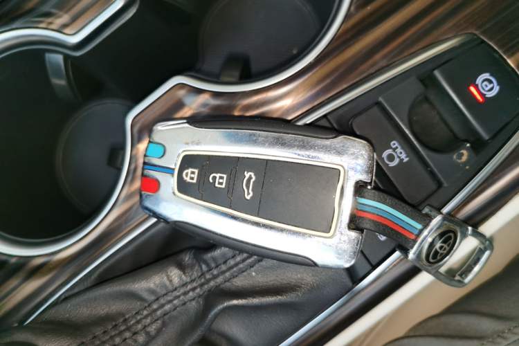 Used Toyota Camry 2019 2.5G Luxury Edition China VI Standard Interior 1