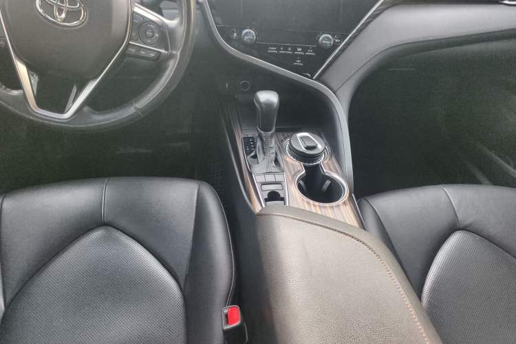 Used Toyota Camry 2019 2.5G Luxury Edition China VI Standard Interior 1