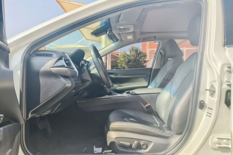 Used Toyota Camry 2019 2.5G Luxury Edition China VI Standard Interior 2